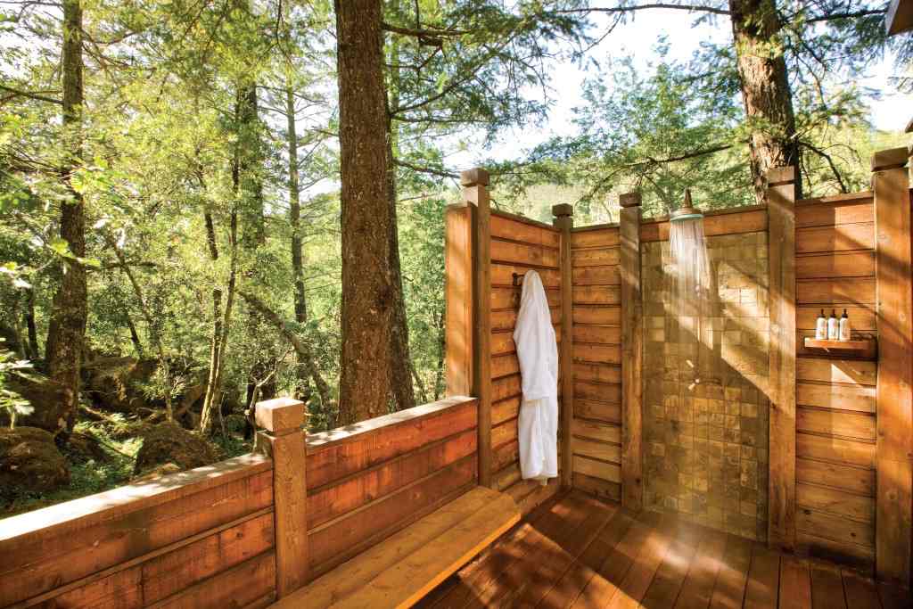 Outdoor shower terrace holiday home