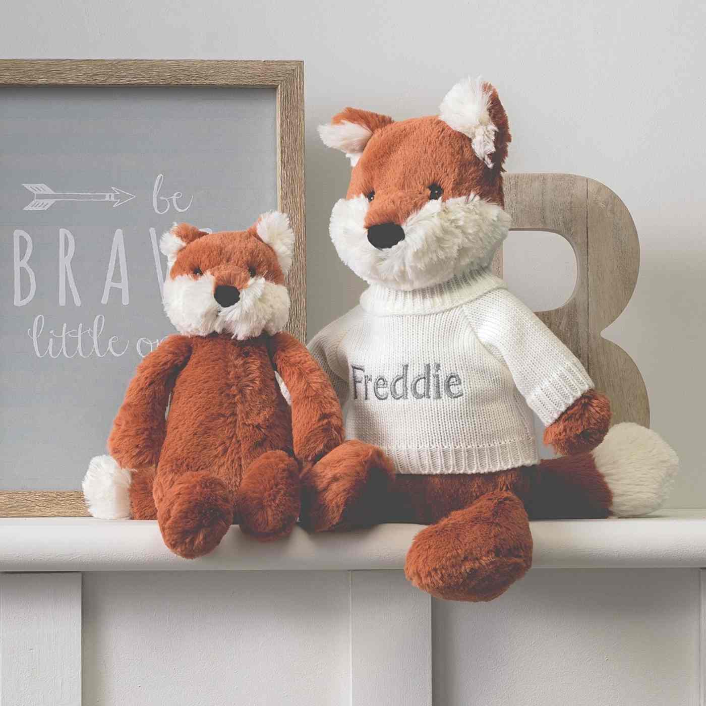 Gift for the 1st birthday with a delicious plush animal and embroidered names