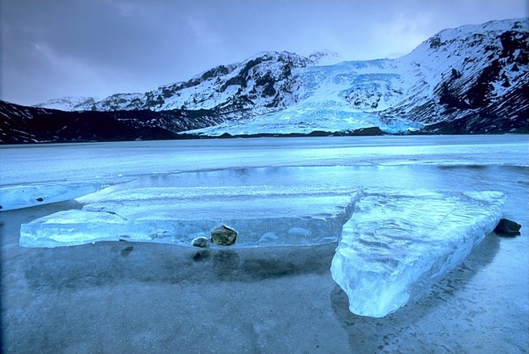 Gletscherschmelze in Island Wasser verschwindet