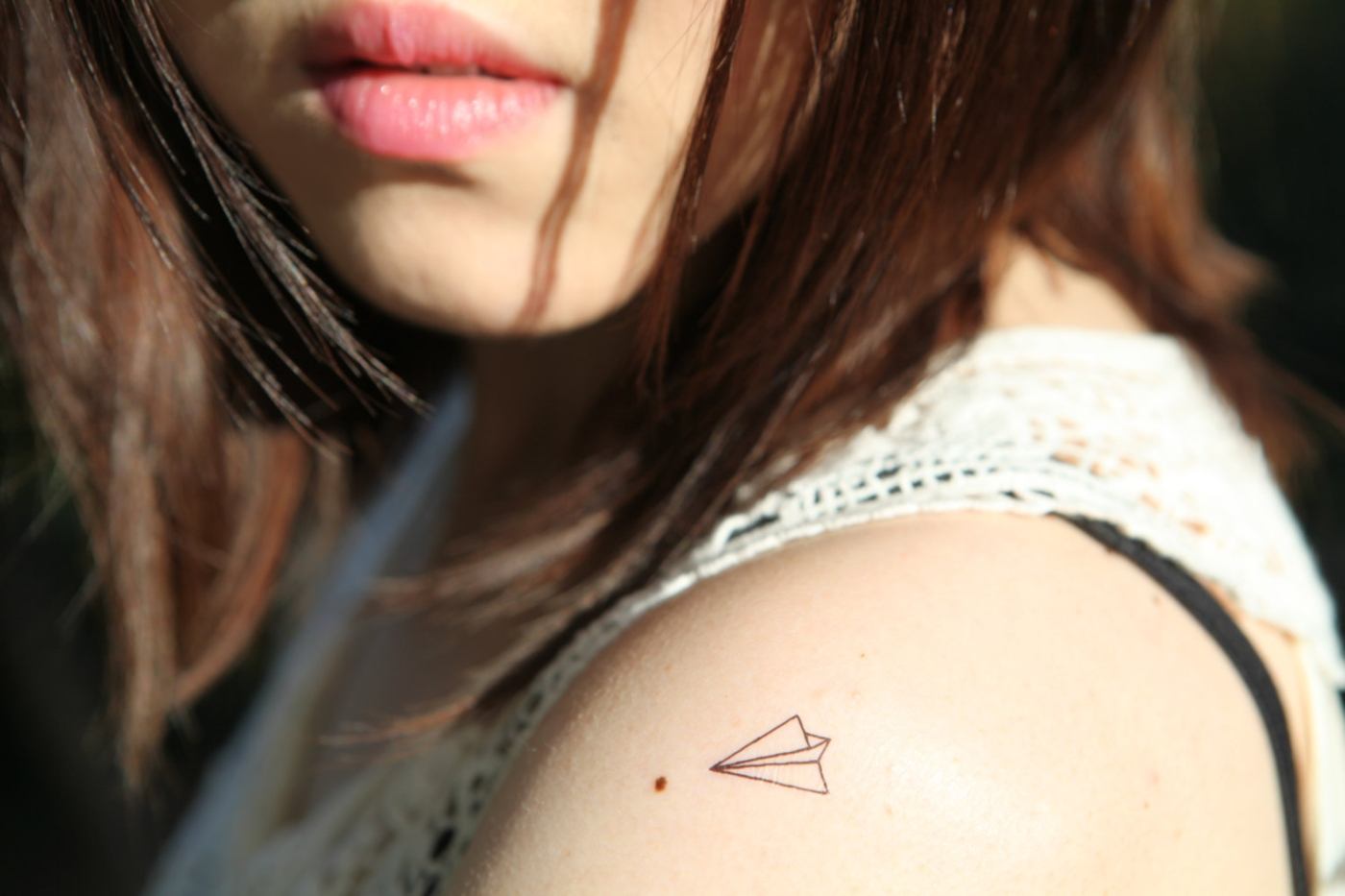 Schulter small tattoos Papierflieger Meaning women