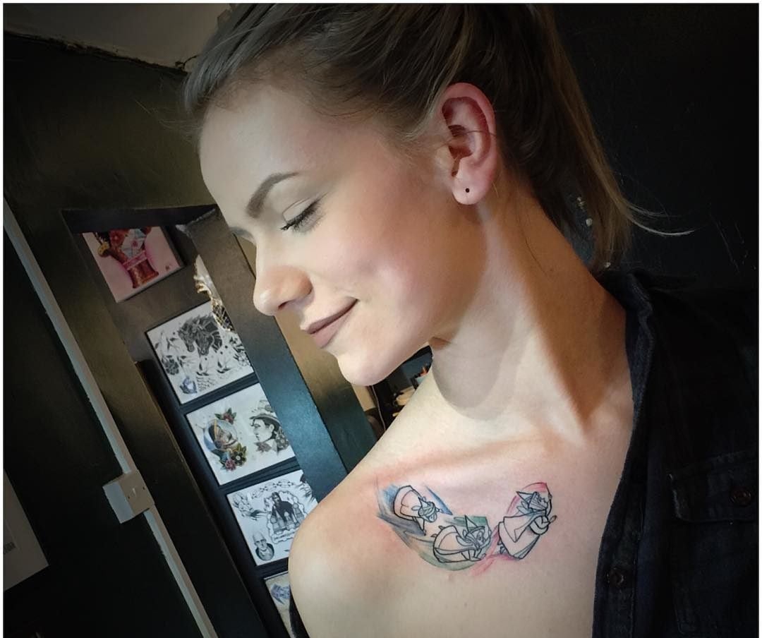 Watercolors Tattoodesign Ideen Tattoomotive für Frauen klein