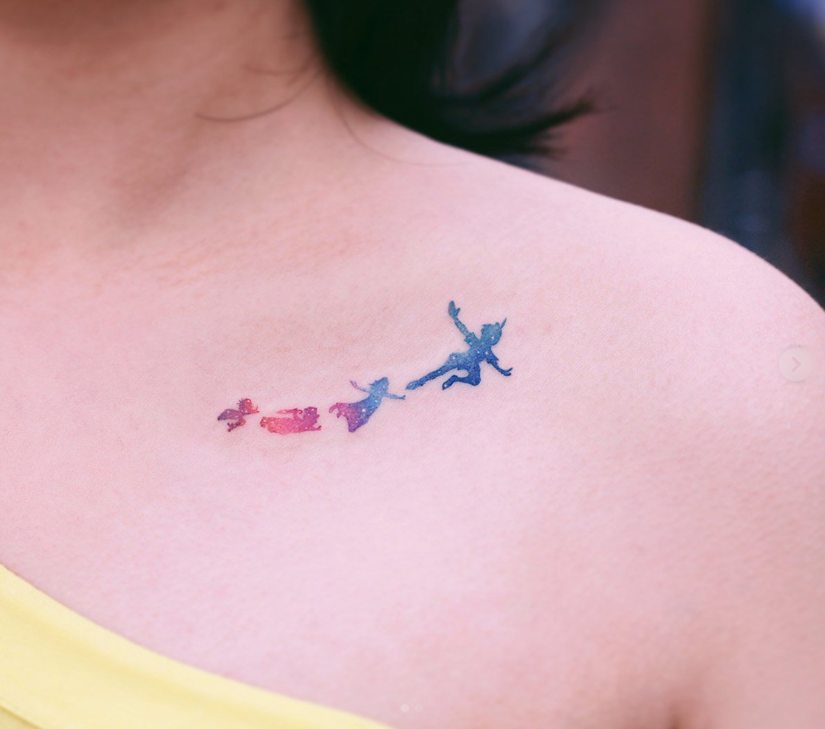 Watercolors Tattoodesign klein Frauen Tätowierung Ideen