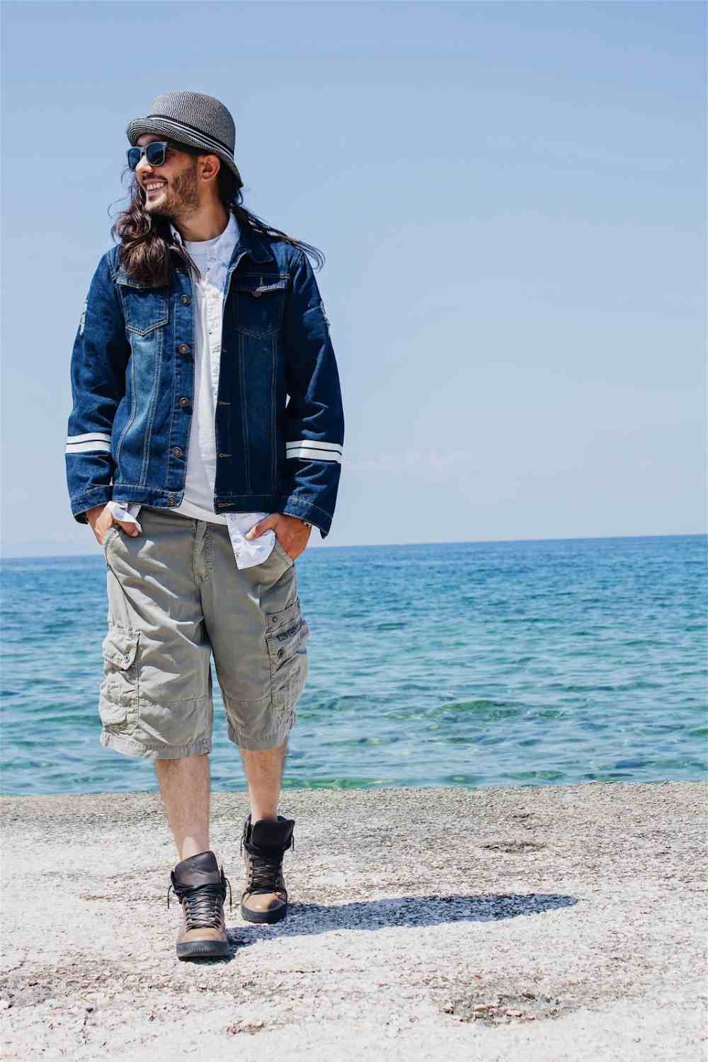 cargohose short with high shoes and blue jeans jacket combine men's look