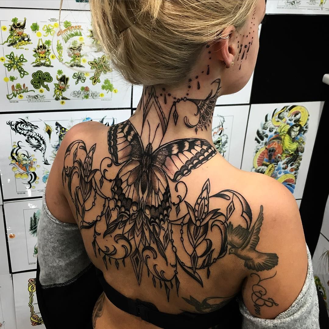 Tattoo am Rücken für Frauen - 50+ schöne Ideen und Inspirationen!