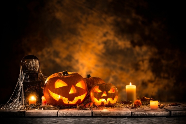 Bastelvorlagen für Herbst - Box und Schachteln selber machen mit Motiven für Halloween