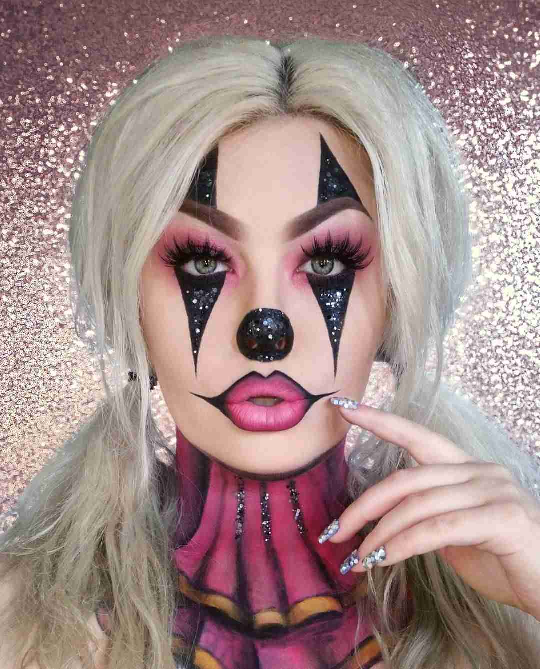 Es Clown-Makeup mit Anleitung Frau schnelle Frisuren für lange Haare
