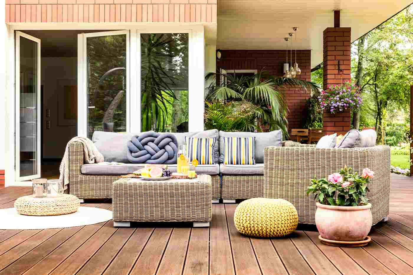 Gartenmöbel Trends für die Terrasse Farben und Materialien im Überblick Gestaltungsideen und Möbelsets