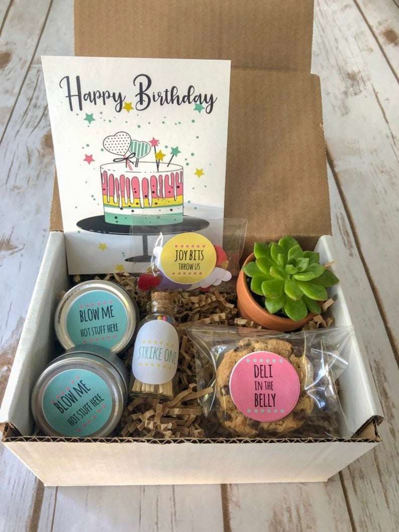 Geburtstagsgeschenk selber machen für Freundin Geschenke lustig verpacken Ideen