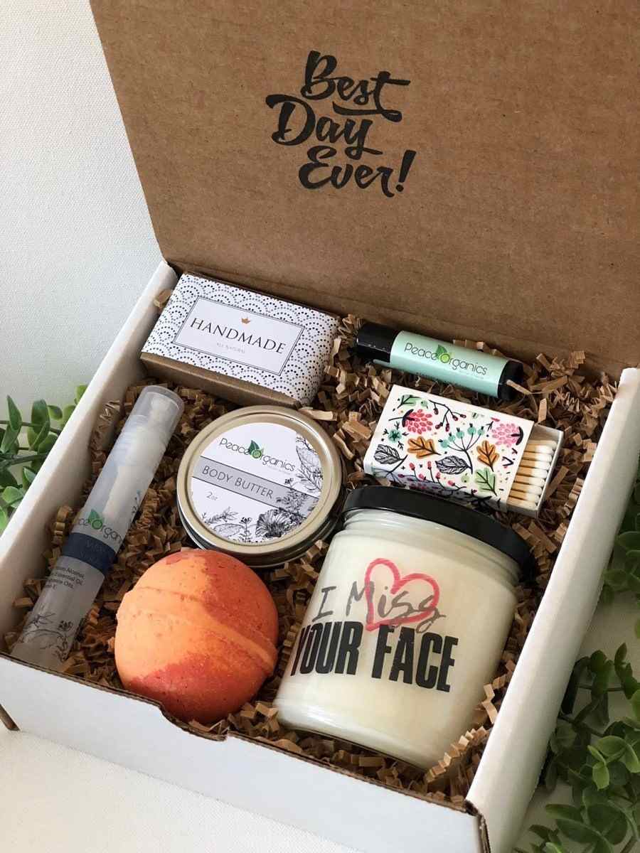 Gift Box For Girlfriend Ideas Birthday Gift Gift For Women
