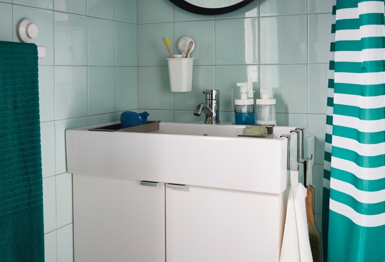 Ikea Badezimmer Badmöbel praktisch Set Waschtisch Unterschrank einrichten mit Farben