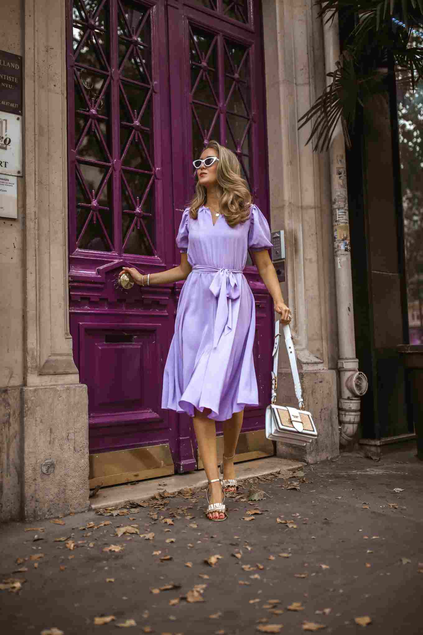 Millenial Purple Modetrends Herbst Blusenkleid kombinieren Outfits