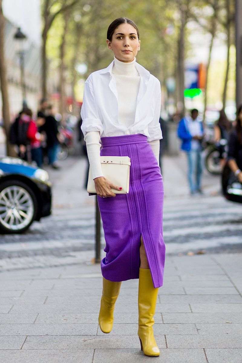 Millenial Purple Trendfarbe Violett kombinieren Bleistiftrock Outfit Ideen