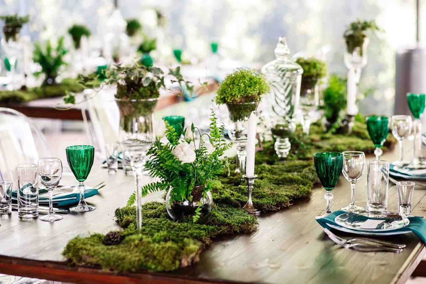 Moos Dekoideen Hersbt Hochzeit im Garten organisieren Dekorationen