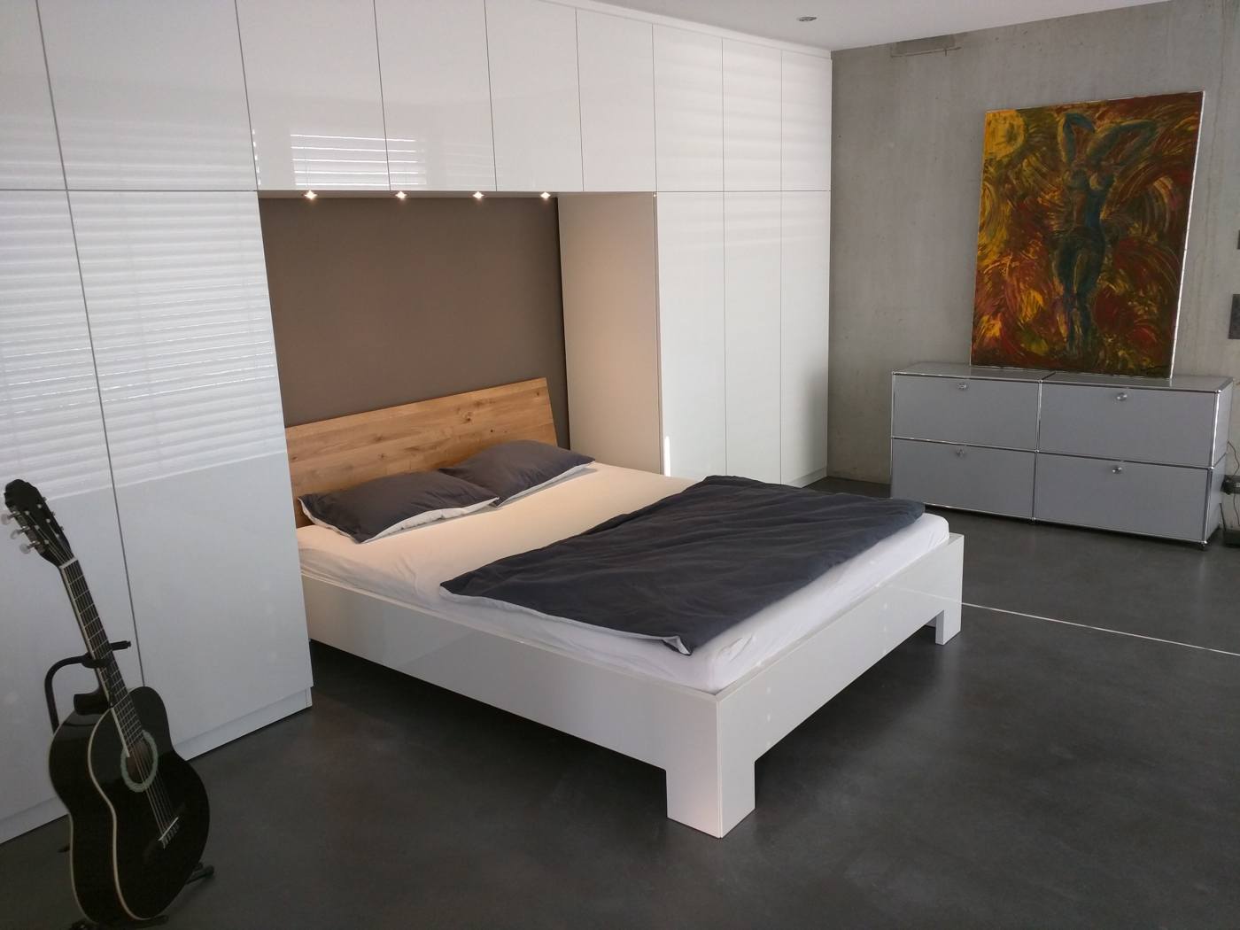 Bedroom space-saving framed frontless wardrobe