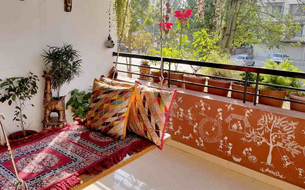 Orientalischer Balkon Einrichtung Dekoideen Schaukelbett Sitzkissen Wohntrends