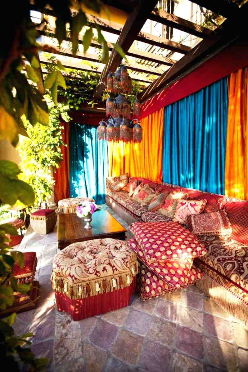 Terrasse einrichten groß Wohntrends Sitzkissen marokkanisch Dekoideen arabischer Wohnstil