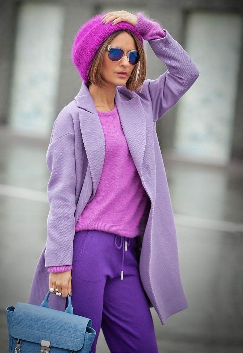Violett Mantel kombinieren Outfit Ideen Herbst Lila Hose Modetrends