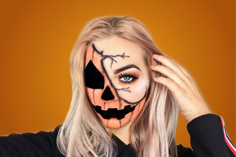 Kürbis am Gesicht malen Schminkideen für Frauen zu Halloween