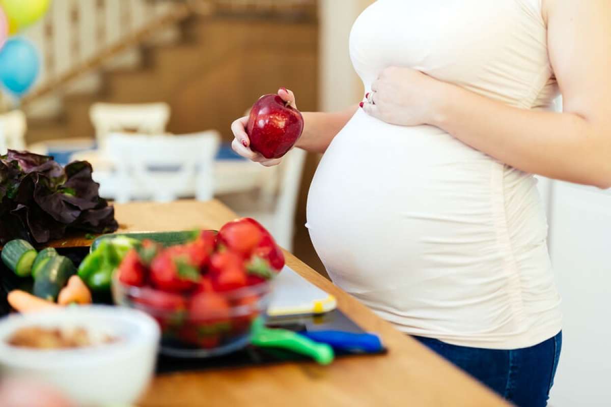 Ausgewogene Ernährung in der Schwangerschaft - Erhöhter Tagesbedarf an Nährstoffen