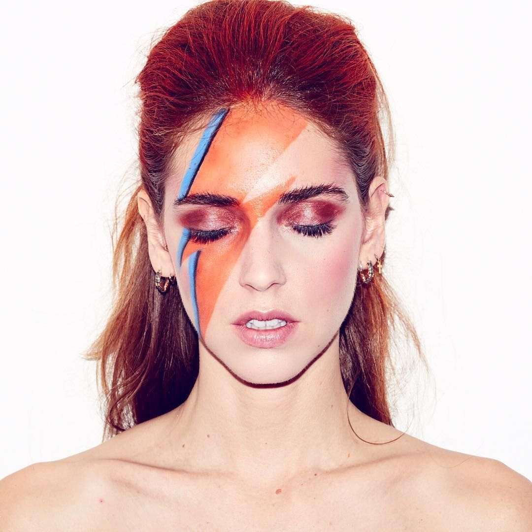 David Bowie Make-Up Frauen Halloween Schminke Anleitung