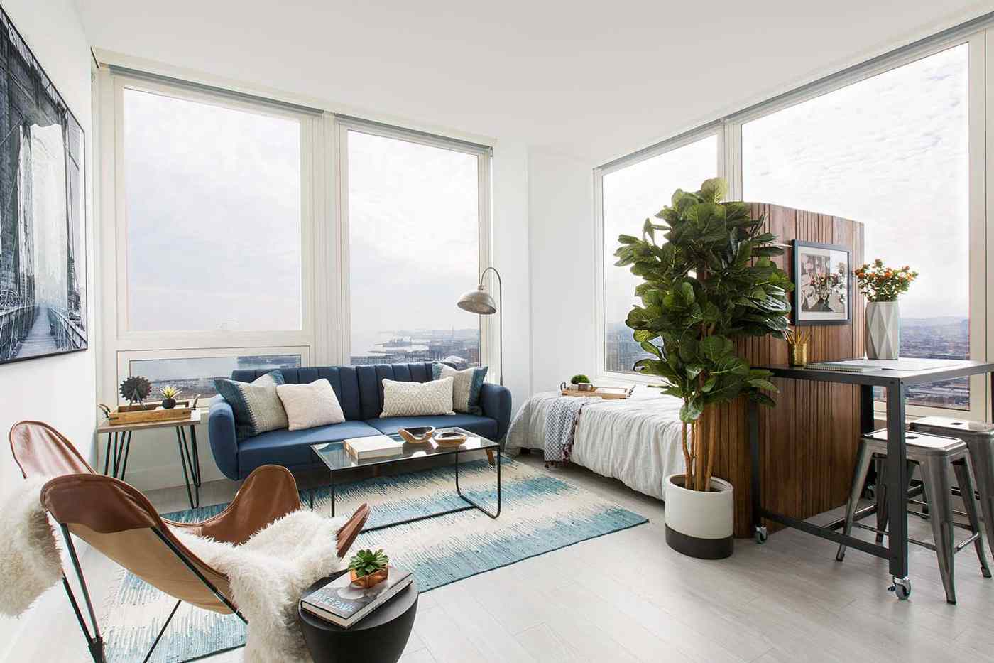 Fixtures Example Living Room Colors Blue Accent Split Paravent Wood