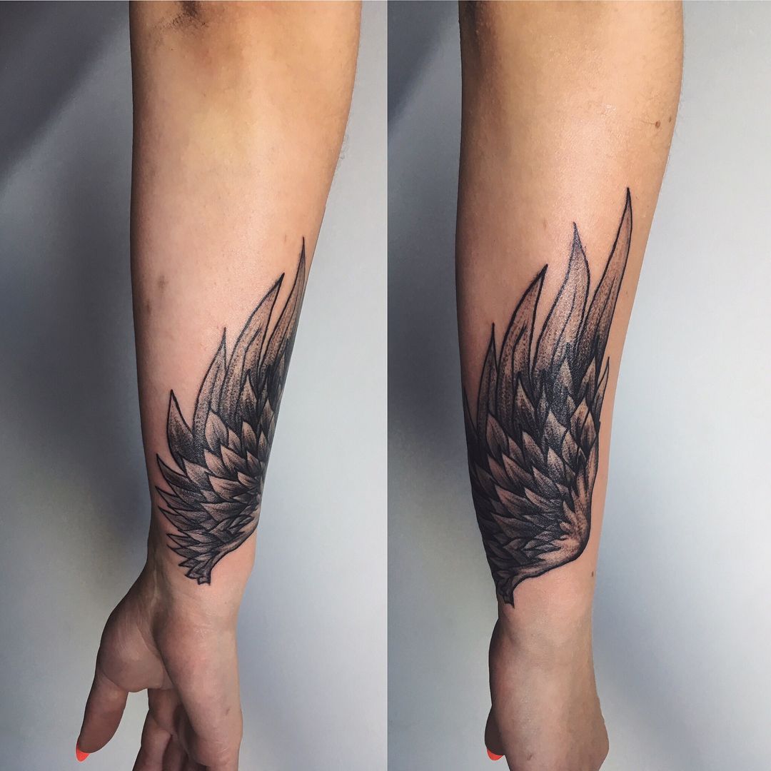 Feder Tattoos mit Bedeutung Unterarm Tattoodesign für Frauen