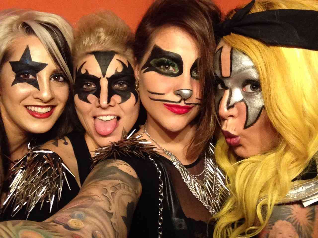 Kiss Kostüm für 4 Personen Gruppenkostüm beste Freundinnen