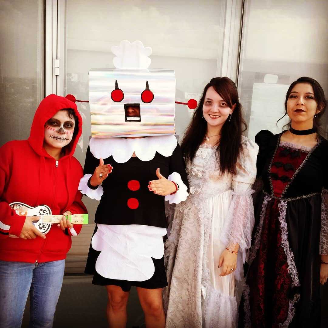 Kostüm 4 Personen Ideen Hexe Halloweenkostüm selber machen