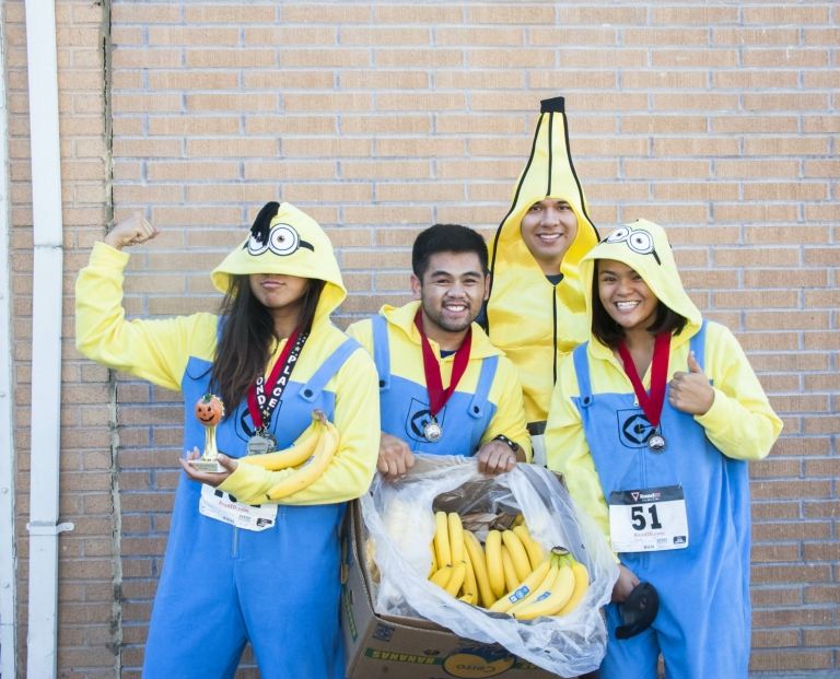Minions Gruppenkostüme 4 Personen einfache Halloween Kostümideen