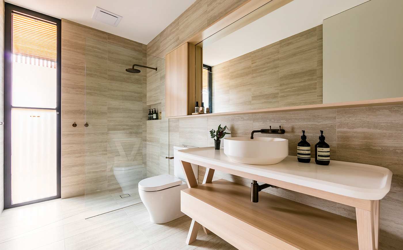 Modern baths with heated shower and natural wipes in the wall Rain shower and wood washbasin with reclining basin