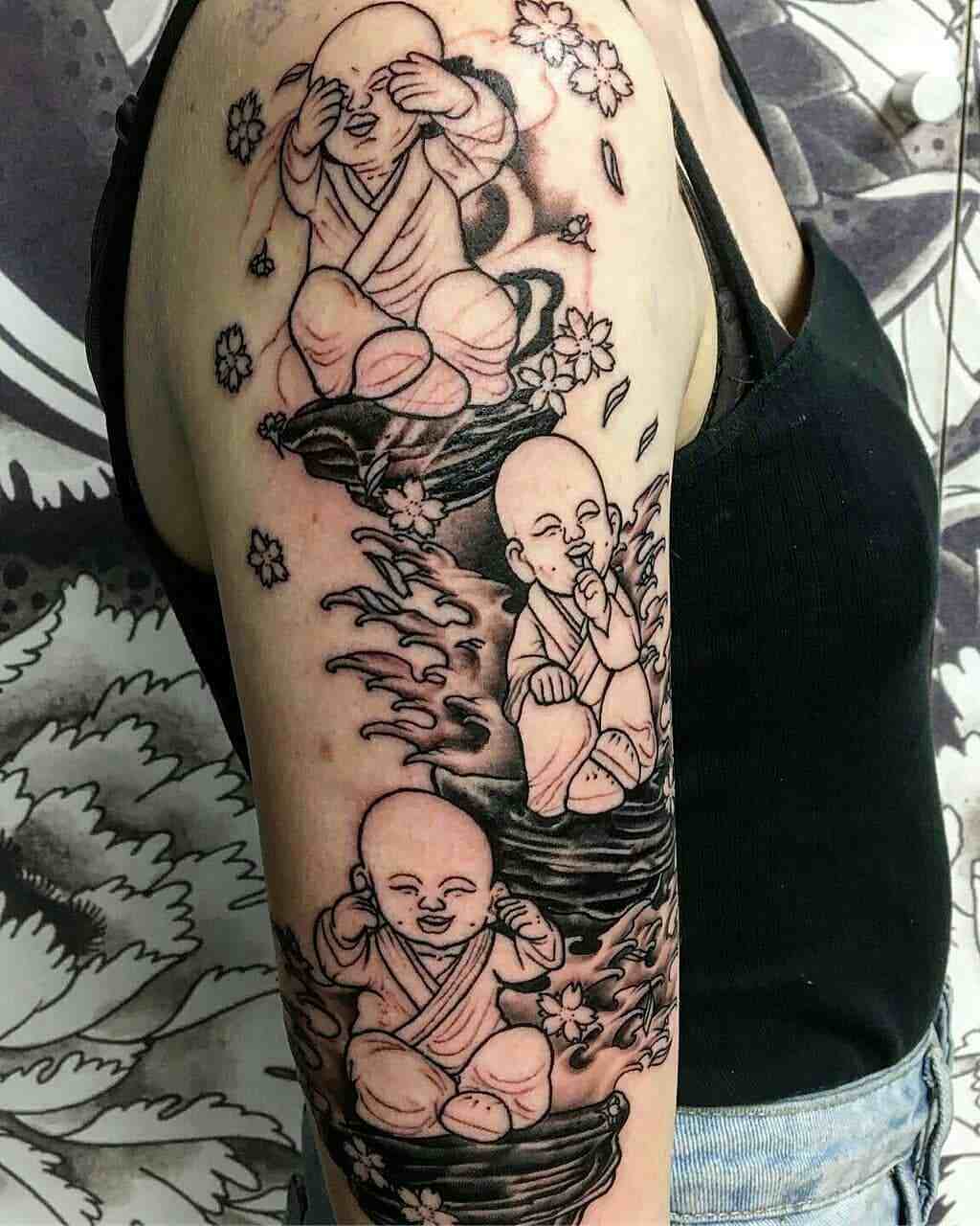 Nichts sehen nichts hören nichts sagen Tätowierung Schulter-Tattoo Motive für Frauen