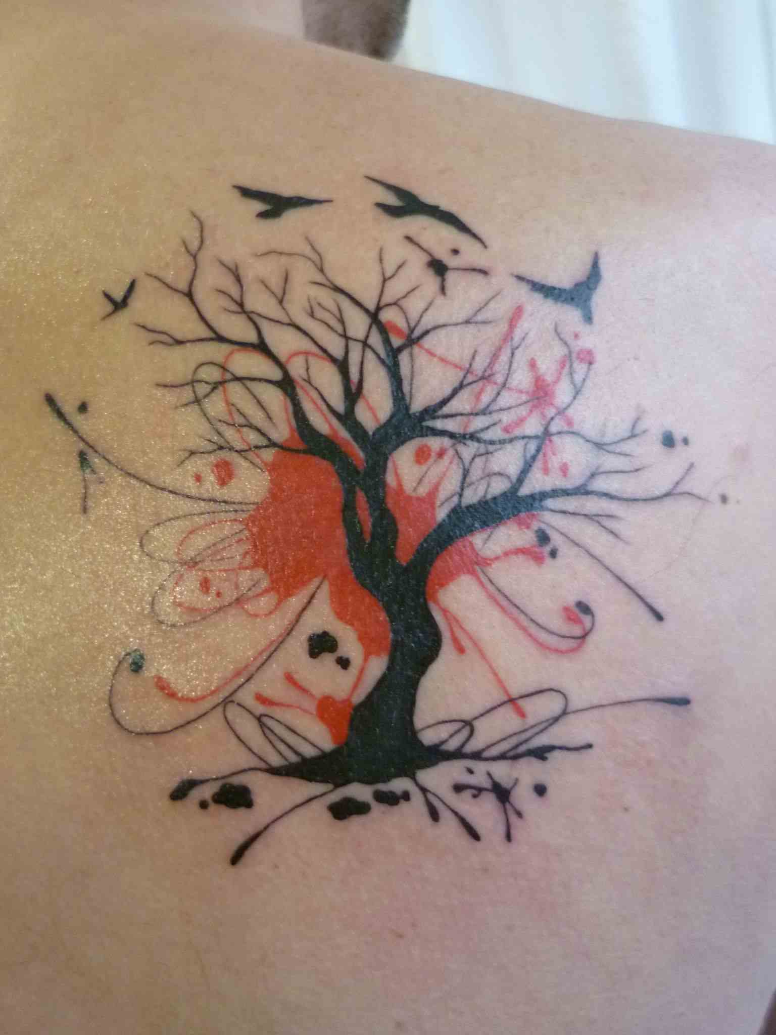 Tattoos mit Bedeutung Baum des Lebens Rücken-Tattoo
