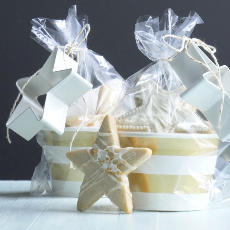Weihnachtliche Geschenk-Idee mit Plätzchen und Box
