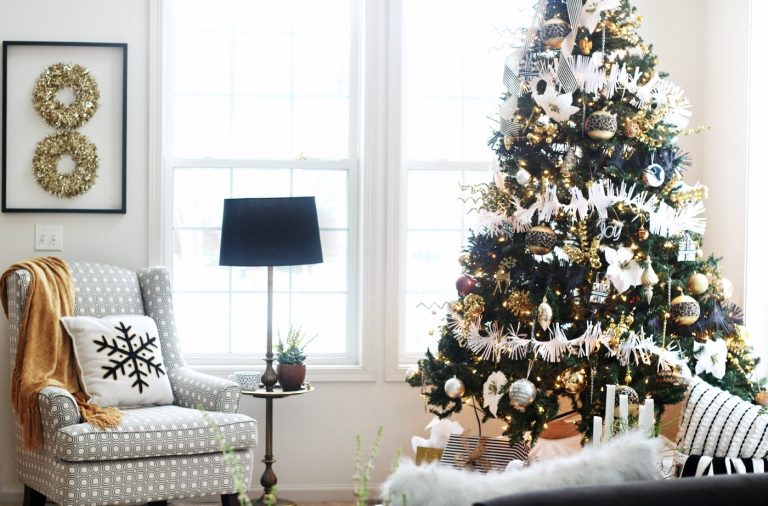 Weihnachtsbaum schmücken Trends amerikanisch Ideen in Gold und Weiß