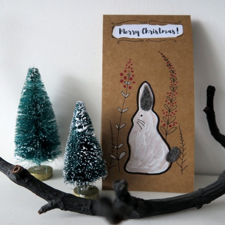 Weihnachtskarten selber machen süße Hase malen mit Wasserfarbe saisonale Grusskarten verschicken