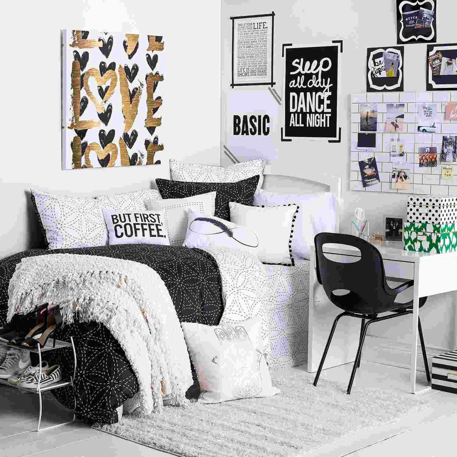 Zimmer Ideen Tumblr Schlafzimmer in schwarz weiß einrichten