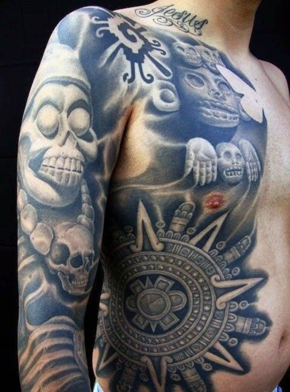 Azteken Tattoo Bedeutung Und Mannliche Tattoo Motive Fur Harte Typen