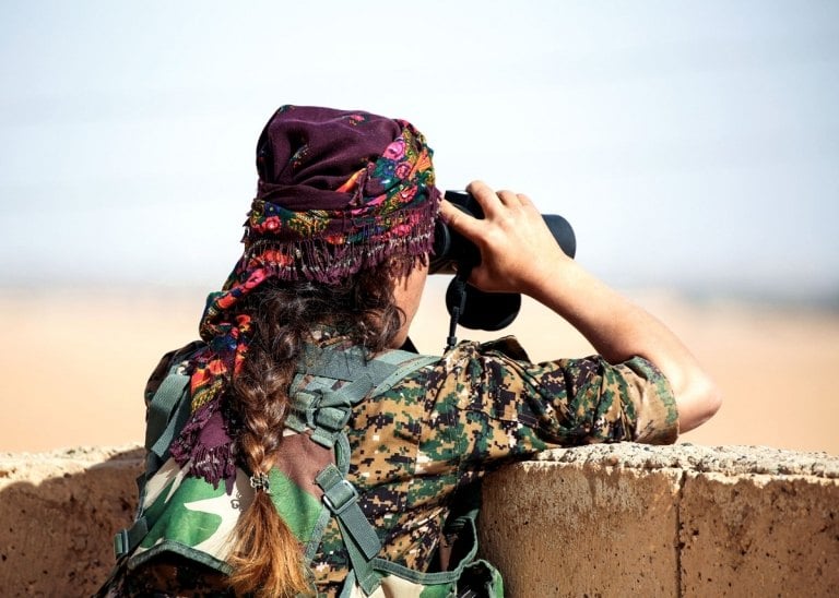 kurdische Frauen verteidigen ihren Traum von freiem Leben