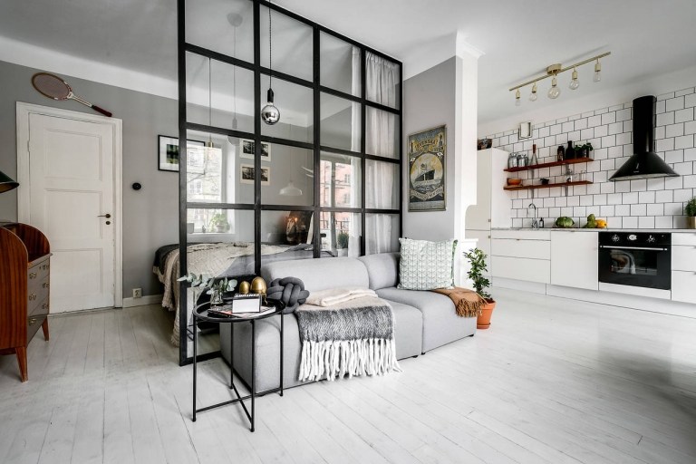 moderne Einzimmerwohnung einrichten Ideen Sofa Küche Doppelbett