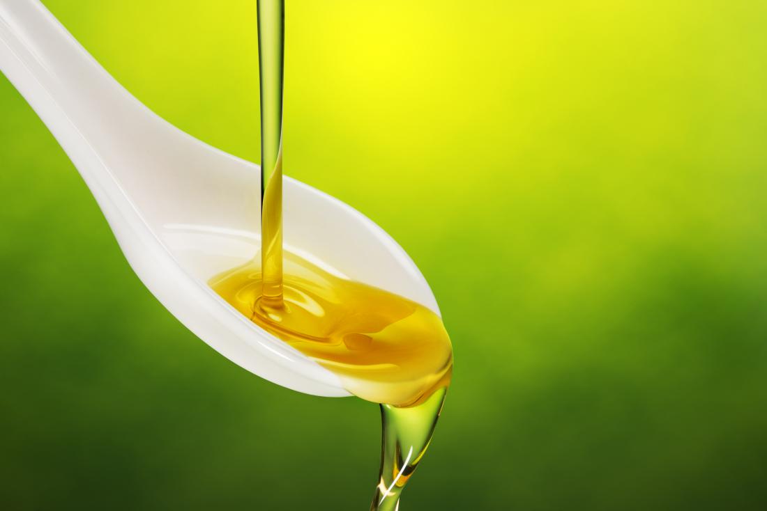 Öl als Ohrenschmerzen Hausmittel - Olivenöl, Mandelöl und andere Sorten
