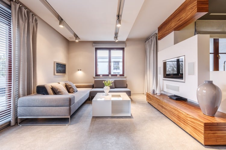 Bodentrends 2019/2020 moderne großformatige Bodenfliesen im modernen Wohnzimmer