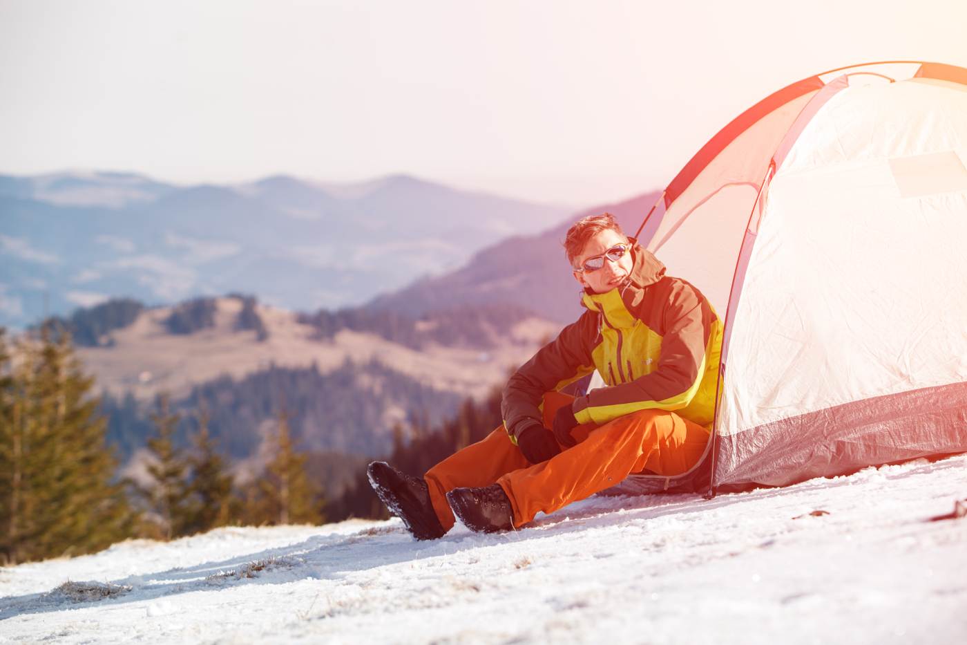Camping im Faltzelt Tipps für einen Winterurlaub in der Natur