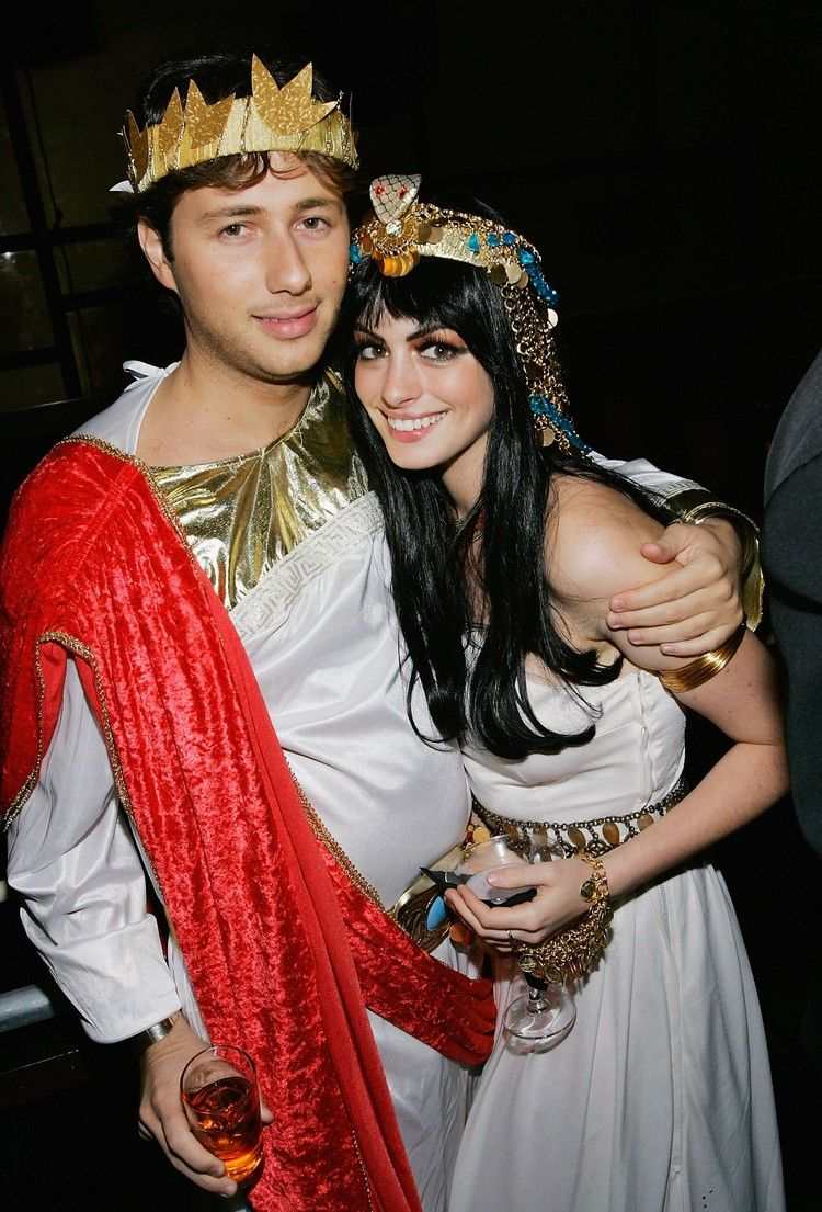 Kleopatra Kostüm selber machen Berühmte Paare Mottoparty