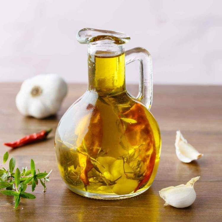 Olivenöl mit Gewürzen verfeinern - Das perfekte Geschenk für Hobby-Köche
