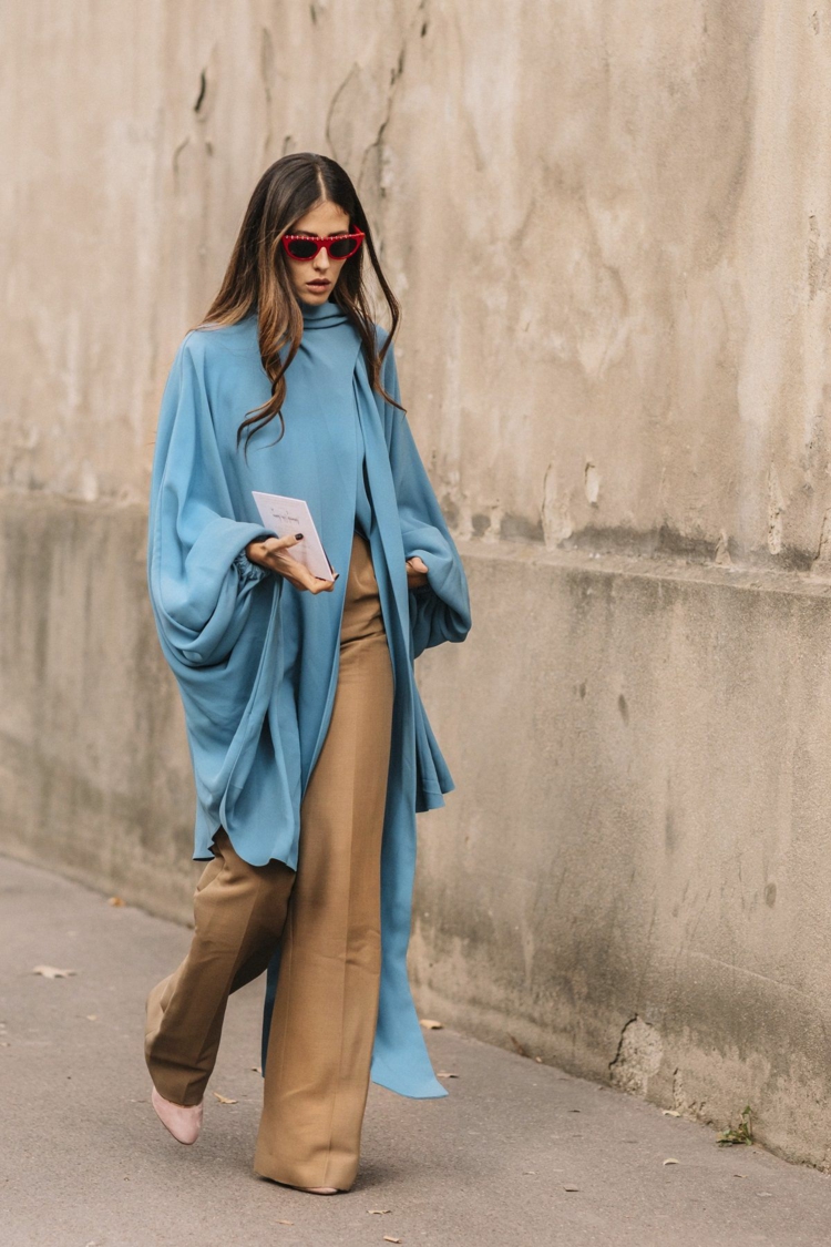 Trendfarben 2020 weite Stoffhose Outfit Ideen Winter