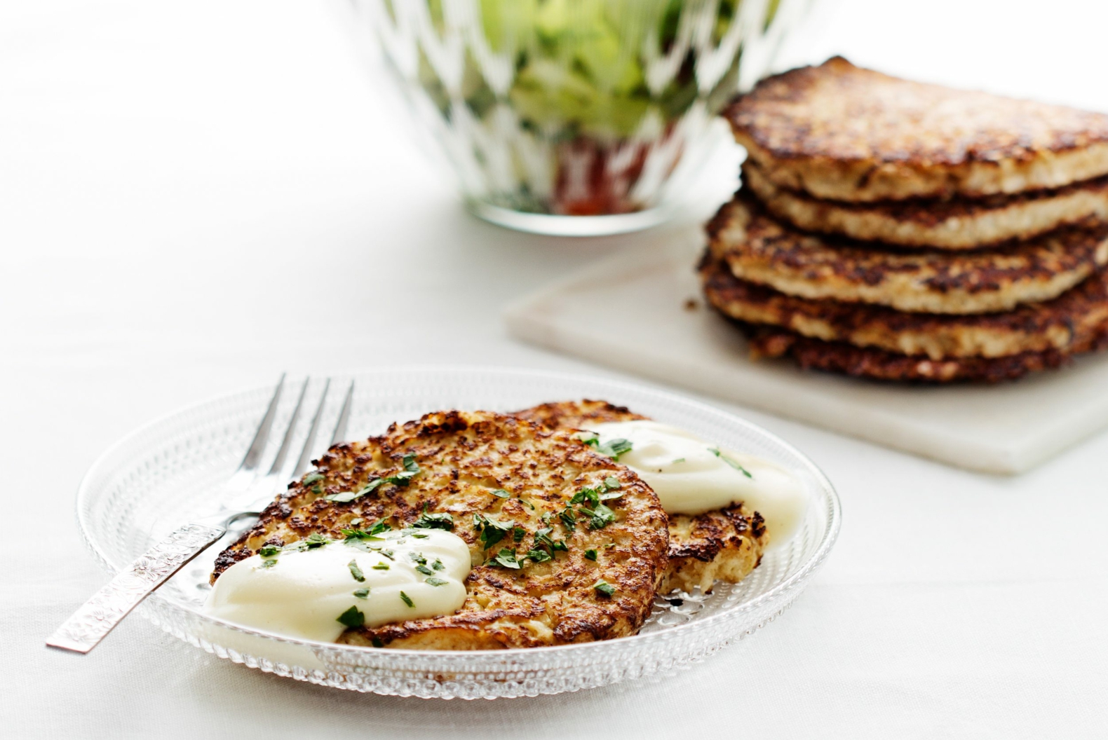 eiweißmahlzeiten ohne kohlenhydrate blumenkohl fritter rezept was kann man zum abendessen kochen