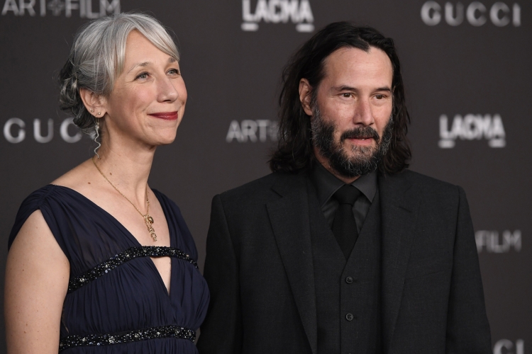 keanu reeves wieder glücklich und verliebt nach 20 jahren singleleben