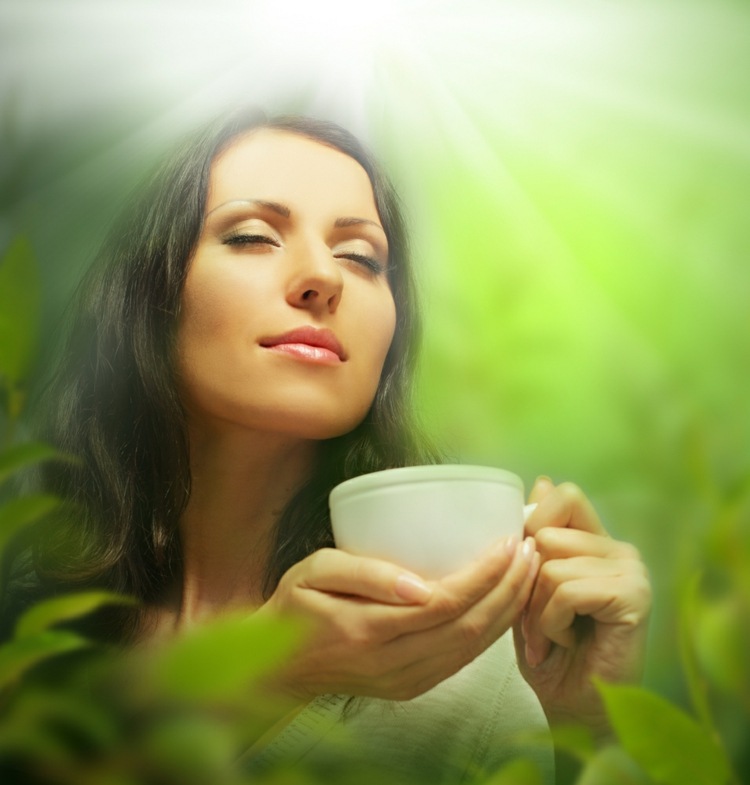 Abnehmen und gesund leben mit Detox Tee - Ob und wie das funktioniert