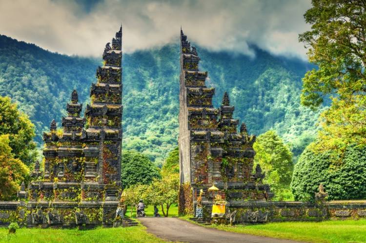 Bali Tempel Kleidung Reisetipps Indonesien Impfungen