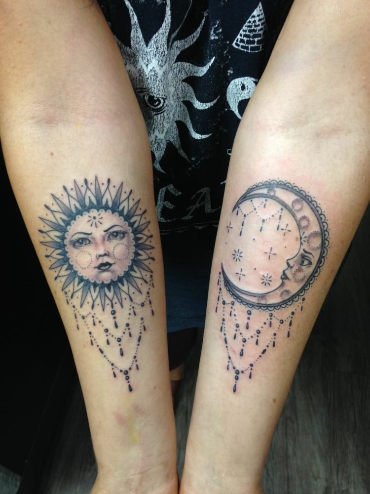 Dotwork Tattoodesign Tattootrends Unterarm Tattoos für Frauen